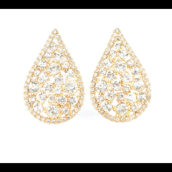 REIGN-Storm Gold Post Earrings - Picture 2 of 2